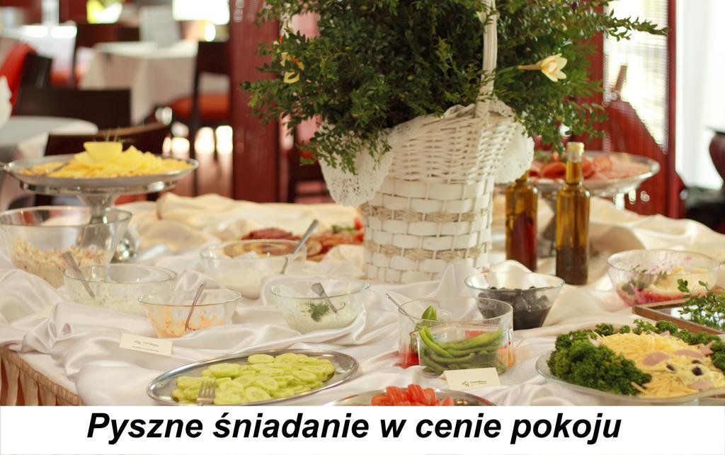 Comfortbiznes Pruszków Kültér fotó